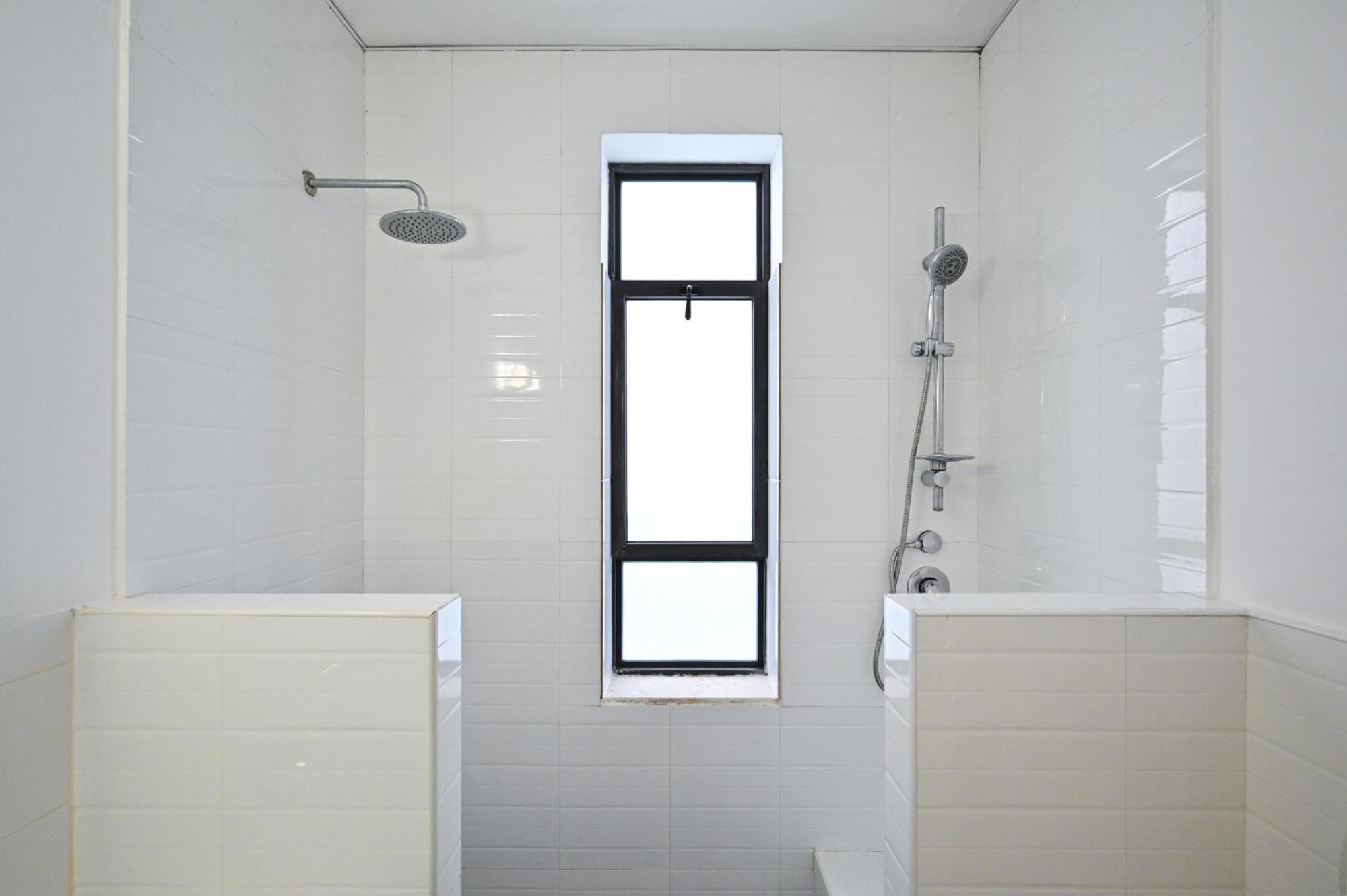 Nice 2Br Near Gordon Beach By Holyguest Tel Aviv Buitenkant foto