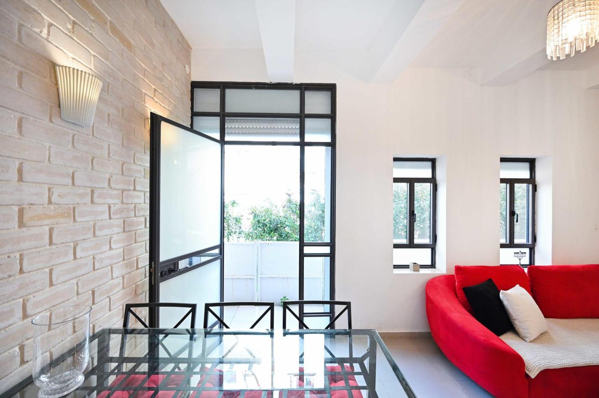 Nice 2Br Near Gordon Beach By Holyguest Tel Aviv Buitenkant foto